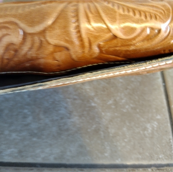 Patricia Nash Terresa Florence  Trifold Leather Wallet - Picture 5 of 8